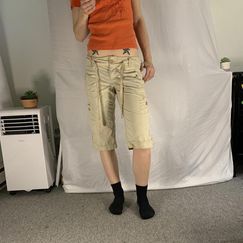 vintage american eagle low rise cargo capris